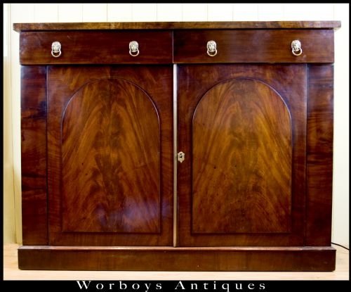 Mahogany Side Cabinet